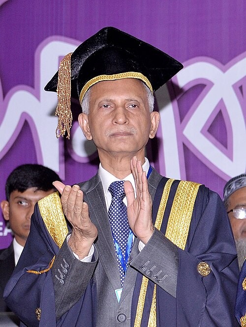 অধ্যাপক ড. আ আ ম স আরেফিন সিদ্দিক